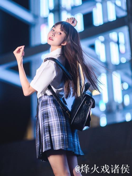 探讨JK制服与娇喘文化的深层魅力分析 探讨JK制服与娇喘文化的深层魅力分析